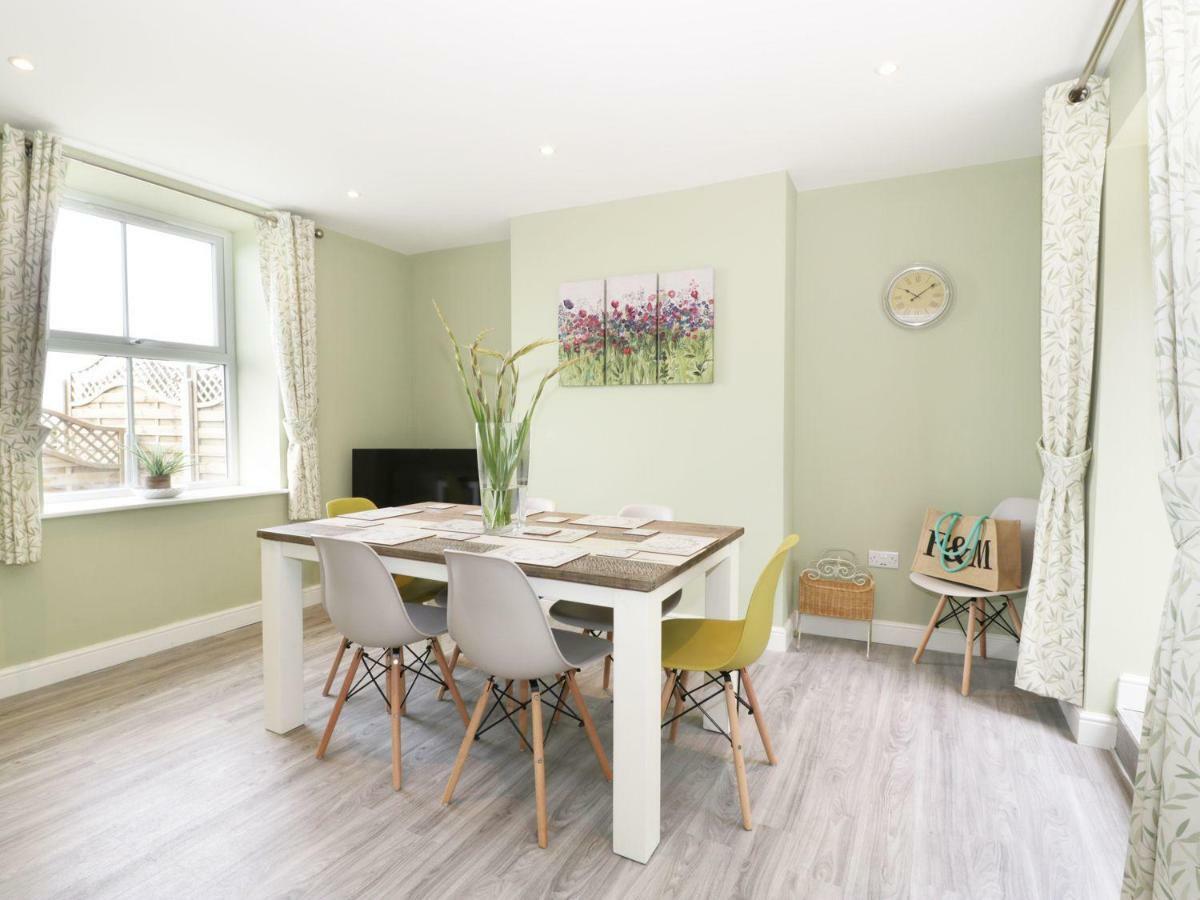 Hillside Cottage Prestatyn Esterno foto